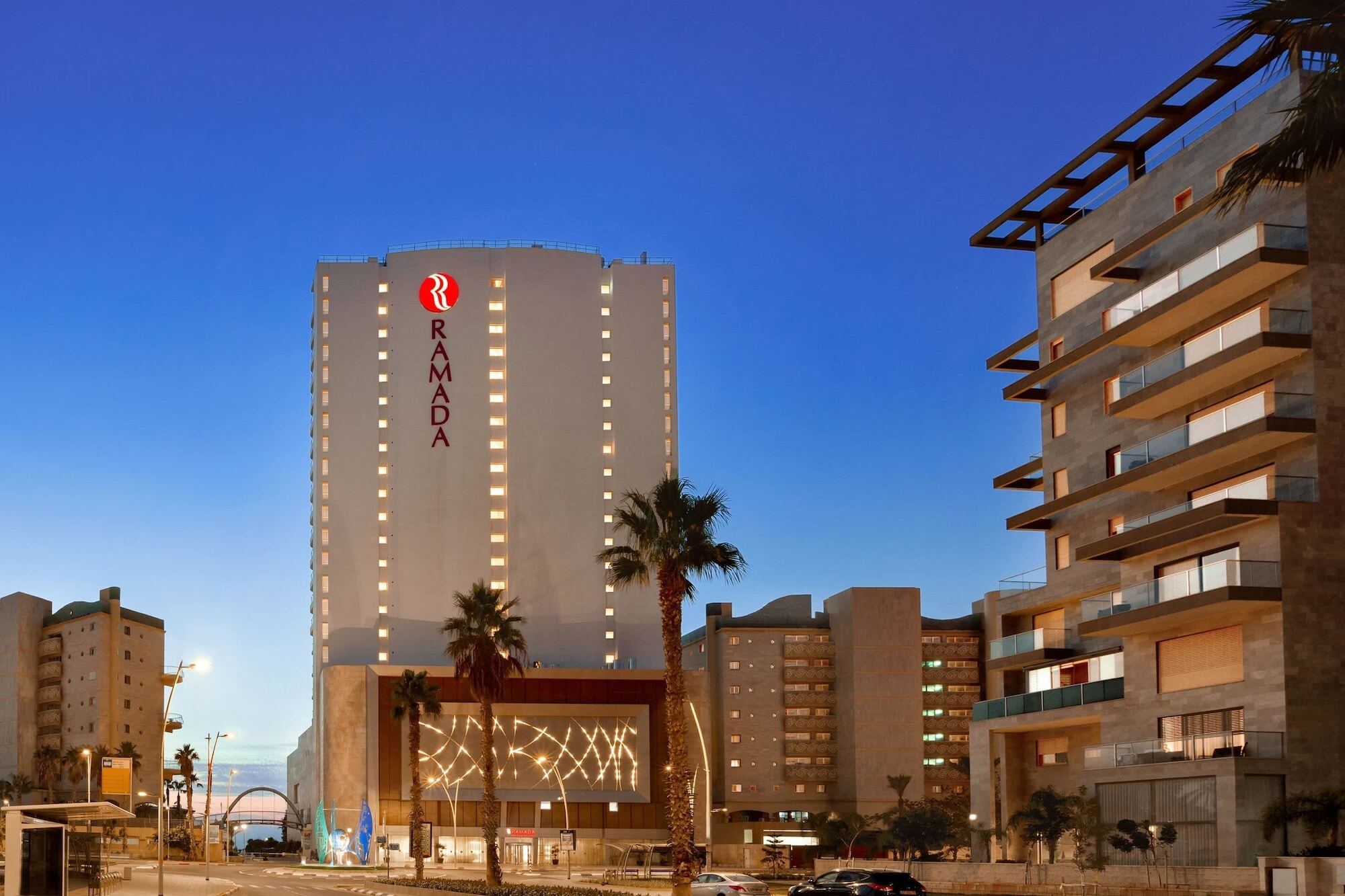 Ramada Resort Hadera Beach Exteriör bild